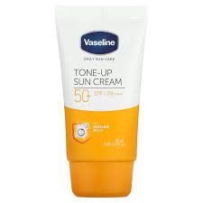 ضد آفتاب روزانه بی رنگ کرمی وازلین 50 میل مدل SPF50 _ Vaseline Tone_Up
