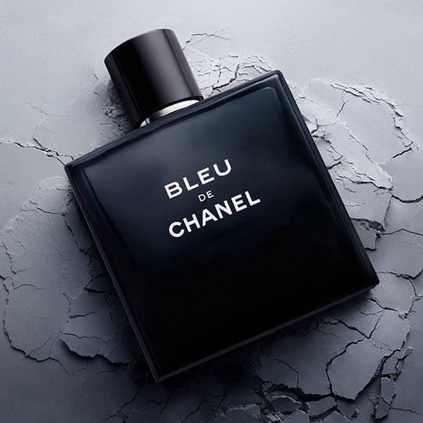 عطر ادکلن بلو شنل مردانه 100 میل – Bleu de Chanel