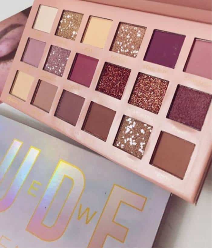 پالت سایه نود هدی بیوتی Hudabeauty nude shadow palette