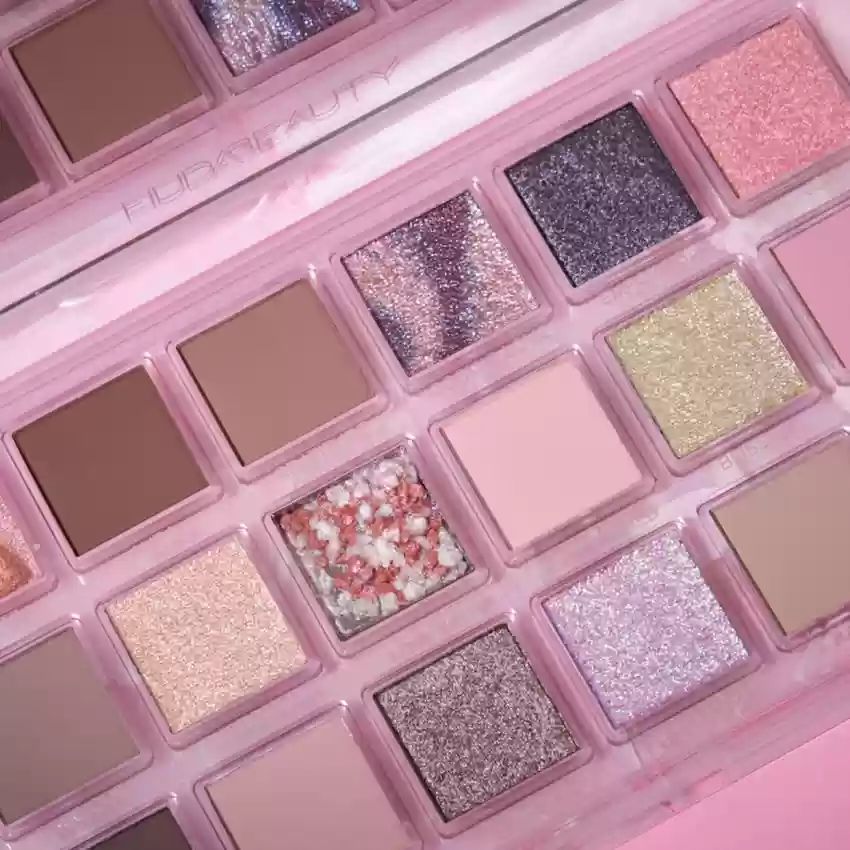 پالت سایه رز کوارتز هدی بیوتی Huda Beauty Rose Quartz Eyeshadow Palette