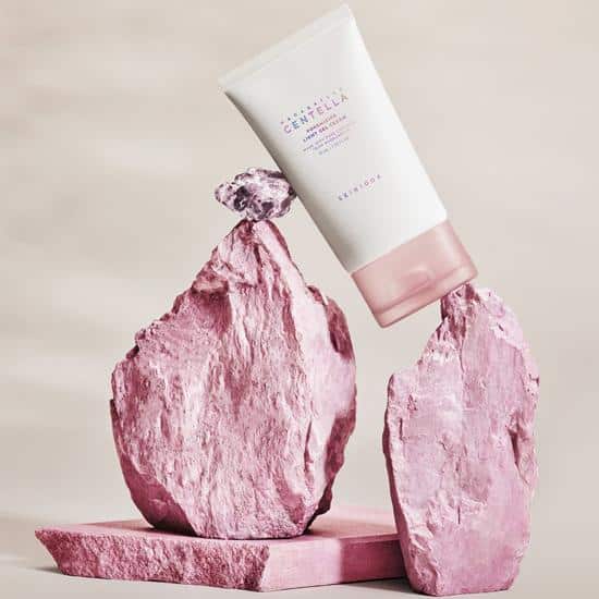 مرطوب کننده اسکین 1004 ماداگاسکار سنتلا SKIN1004 Madagascar Centella poremizing Light Gel Cream