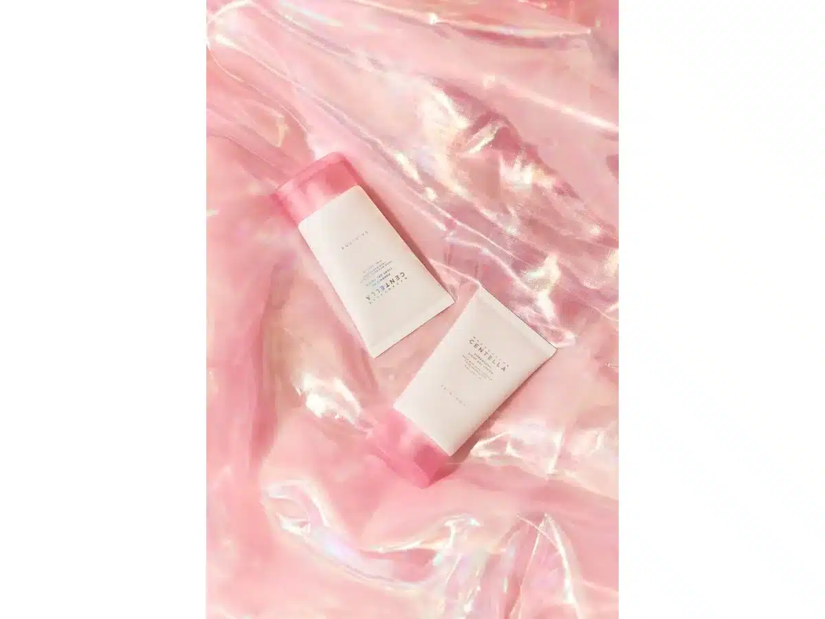 مرطوب کننده اسکین 1004 ماداگاسکار سنتلا SKIN1004 Madagascar Centella poremizing Light Gel Cream