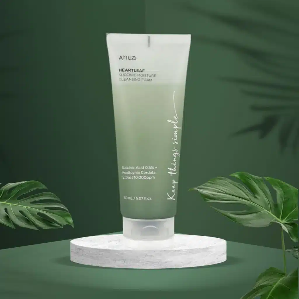 آنوا فوم پاک کننده رطوبت سوکسینیک Succinic Heartleaf 150ml