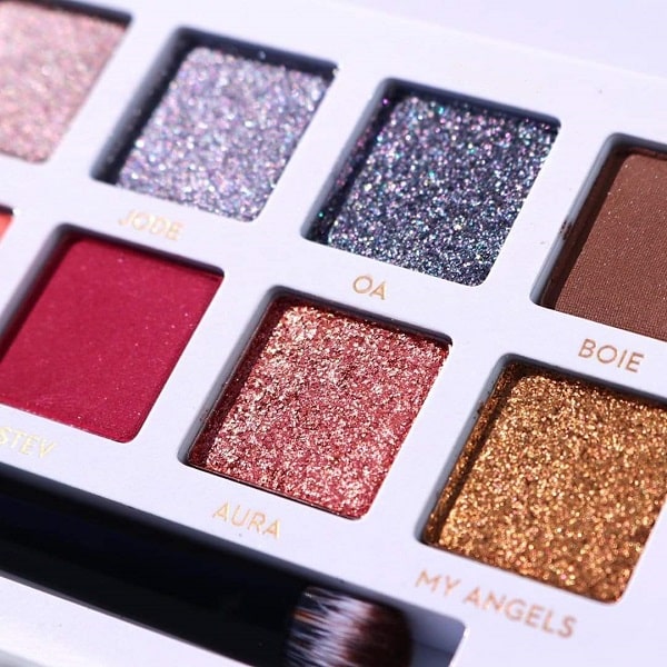 پالت سایه چشم پودر براق کارلی بیبل آناستازیا Carli Bybel Radiant Powder eyeshadow anastasia