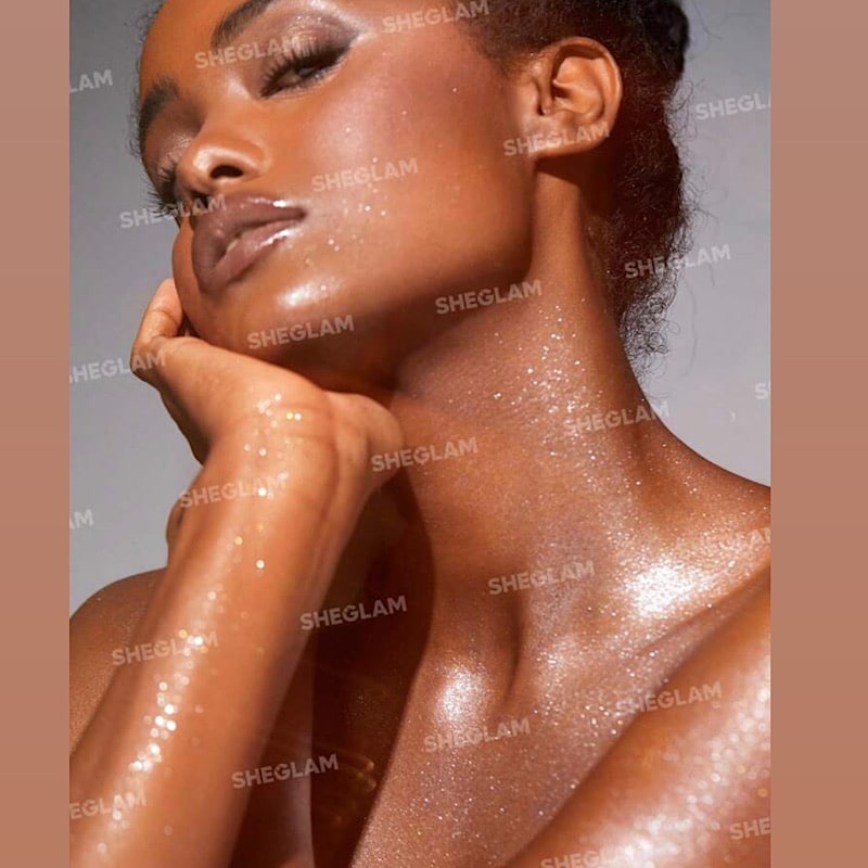 بادی میست در 3 رنگ (اسپری شاین بدن ، مو ، لباس ) شیگلم Sheglam Glow Highlighting Body Mist Gold