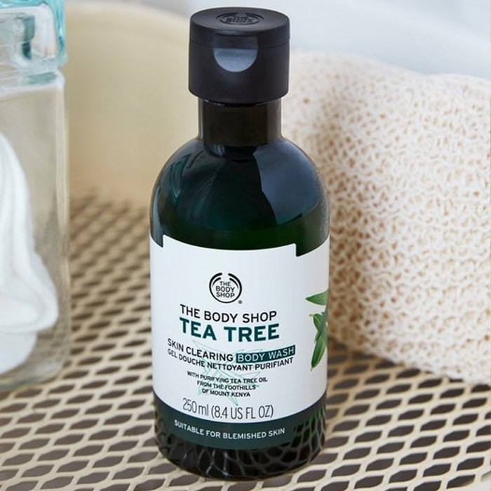 ژل شستشوی بدن تی تری بادی شاپ THE BODY SHOP Tea Tree Skin Clearing Body Wash 250ml