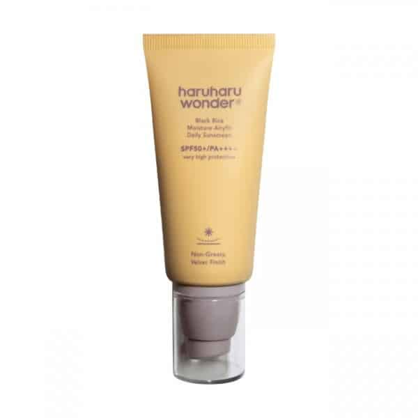 ضد آفتاب  برنج سیاه رطوبت رسان ایرفیت هاروهارو Haruharu Wonder Black Rice Moisture Airyfit Sunscreen
