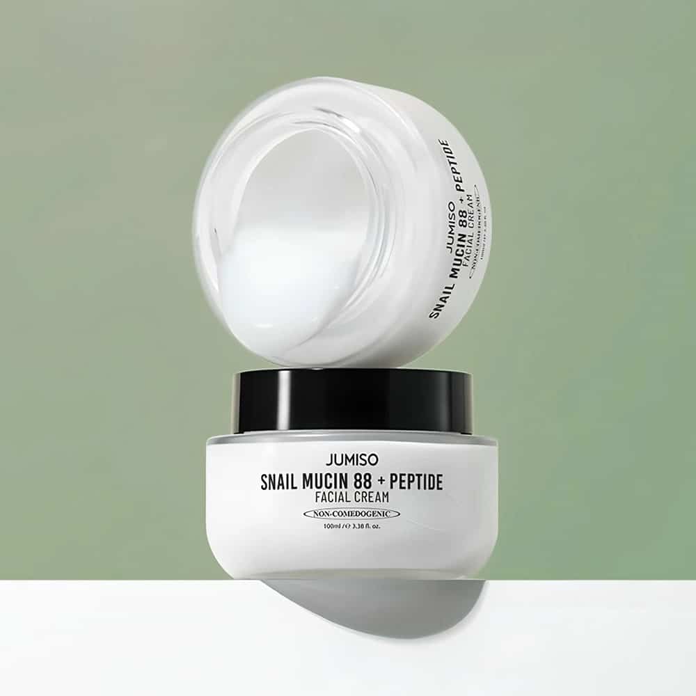 کرم آبرسان ضد چروک و ترمیم کننده حلزون و پپتاید جومیسو Jumiso Snail Mucin 88 + Peptide Facial Cream