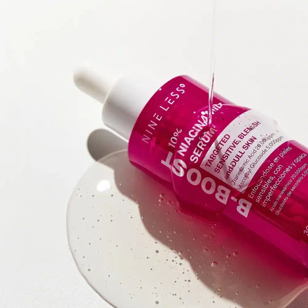 سرم ضد لک نیاسینامید و ترانگزامیک ناینلس 30 میل Nine Less B-Boost 10% Niacinamide Serum