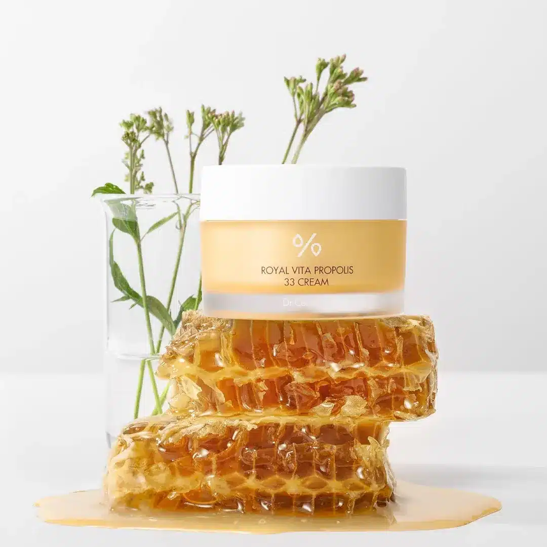 کرم درخشان کننده و تغذیه عالی بره موم دکتر سراکل Dr.Ceuracle Royal Vita Propolis 33 – 50ml