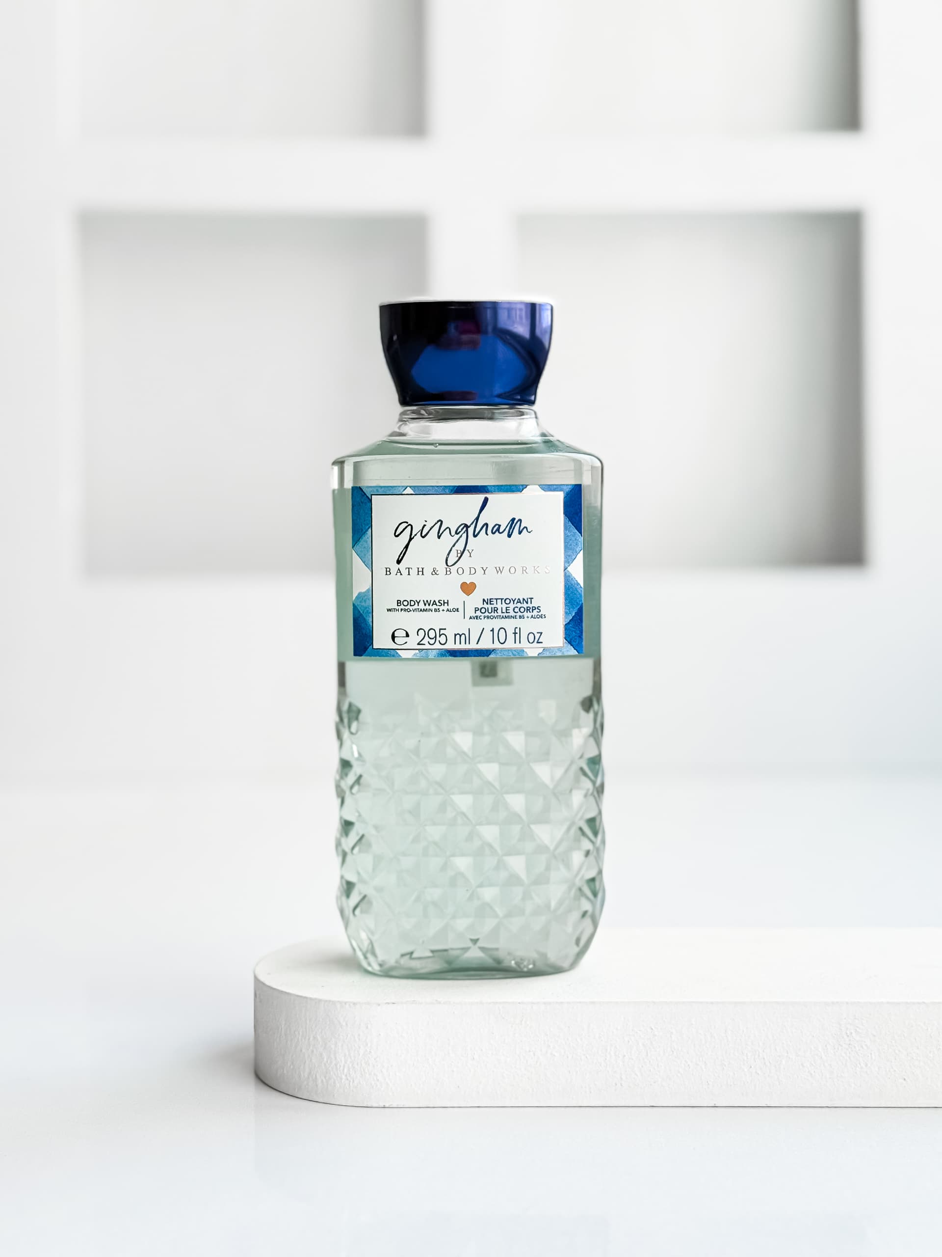 بادی واش زنانه گینگهام بث اند بادی ورکس 295 میل Bath &Body Works ginghan