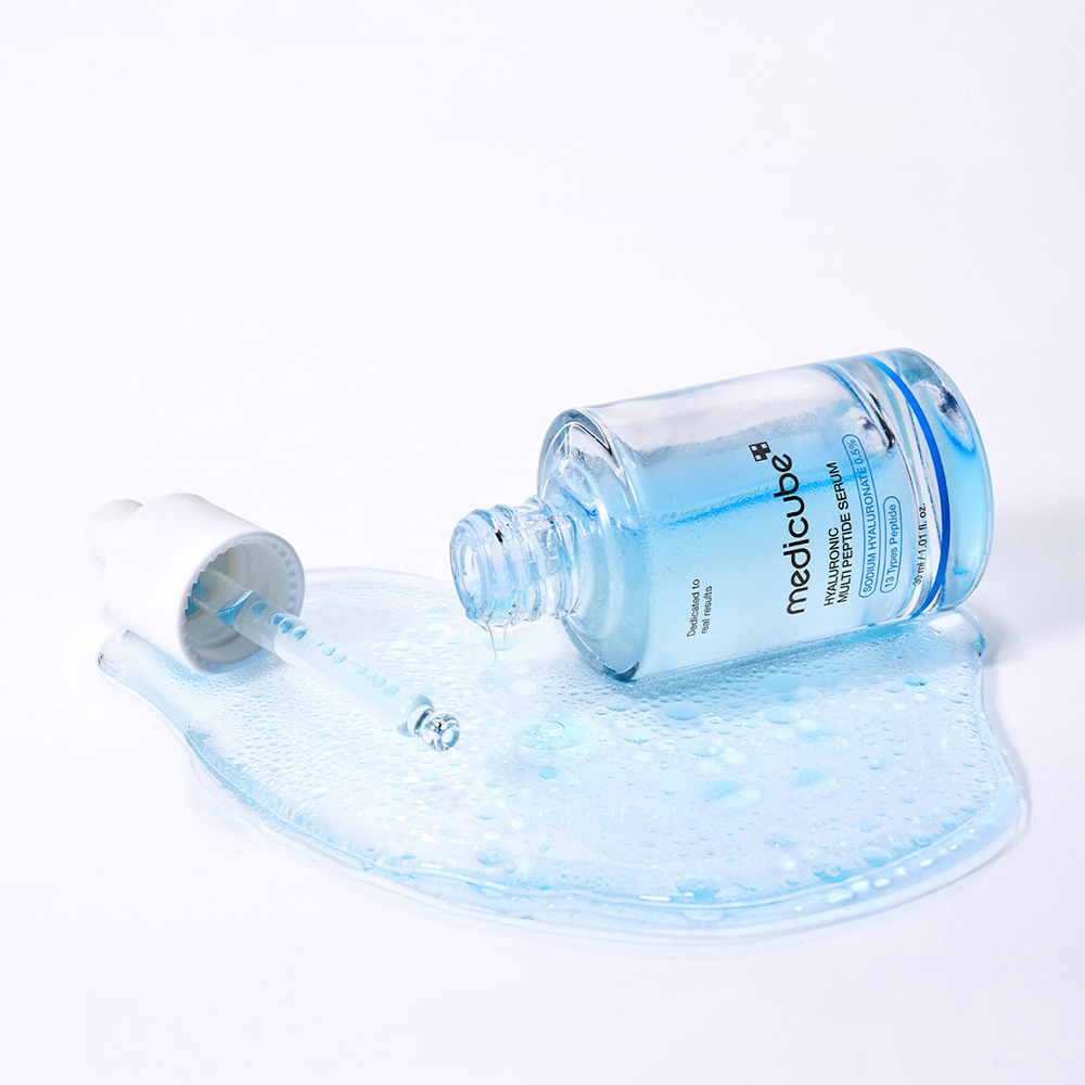سرم آبرسان هیالورونیک اسید و مولتی پپتاید مدی کیوب حجم 30 میل MEDICUBE HYALURONIC MULTIPEPTIDE SERUM