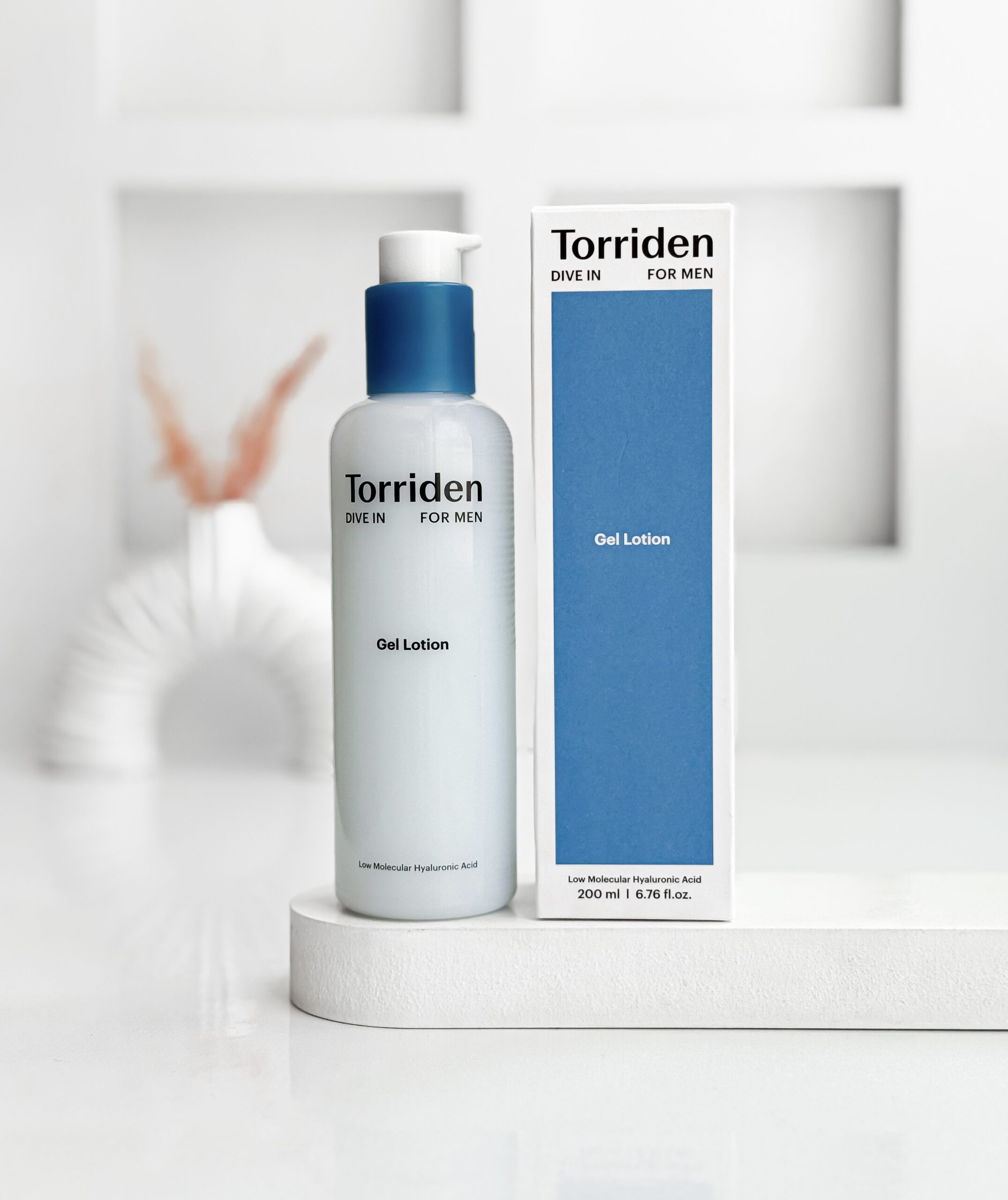 ژل لوشن مردانه توریدن مرطوب کننده و آبرسان قوی پوست های ضخیم حجم 200 میل Torriden Gel Lotion Dive In For Men